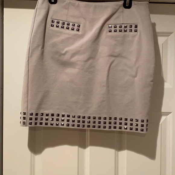 Skirt - Picture 1 of 1